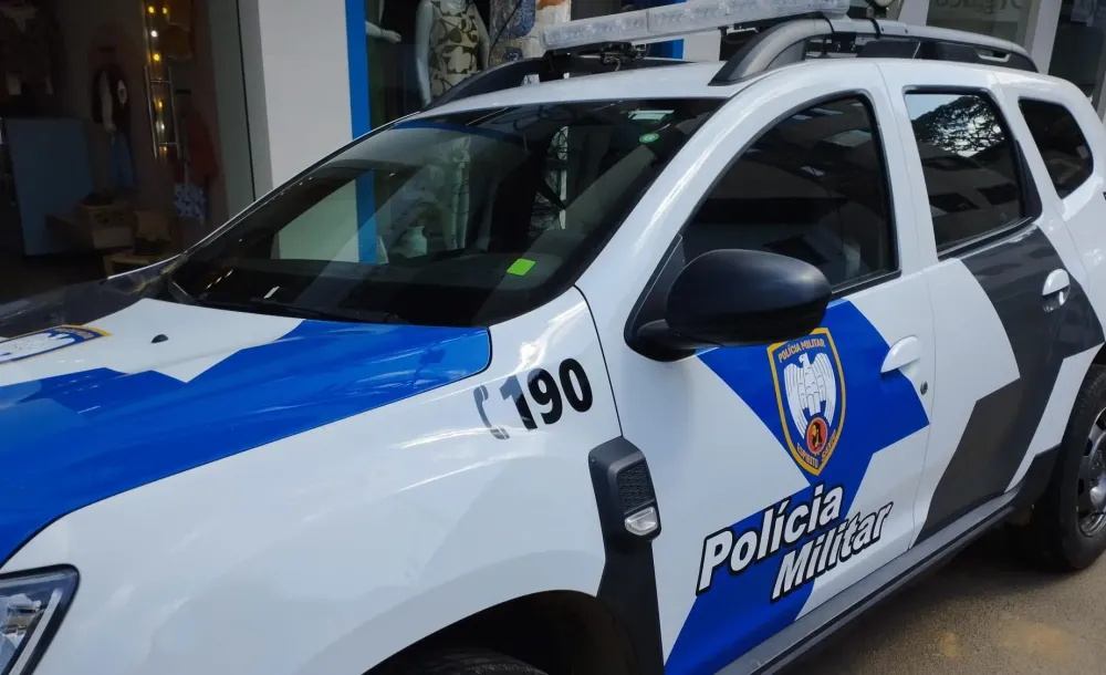 Gerente do tráfico ligado ao PCV é apreendido com arma e drogas após fuga e queda de moto em Linhares