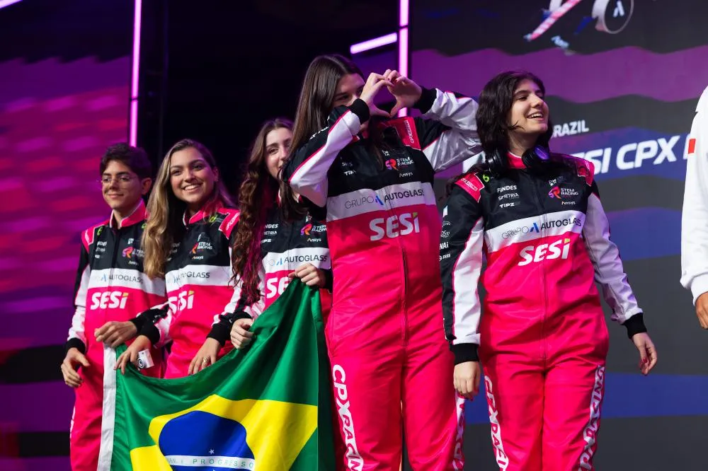 SESI Linhares conquista prêmio internacional no Mundial STEM Racing em Singapura