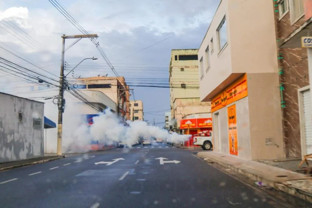 Fumacê em Linhares: veja onde o carro passa a partir desta segunda-feira (19) no interior do município