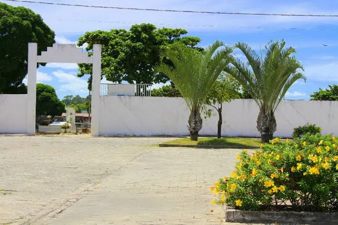 Trânsito em Linhares terá interdições para o Dia de Finados nos cemitérios São José e Santo Antônio